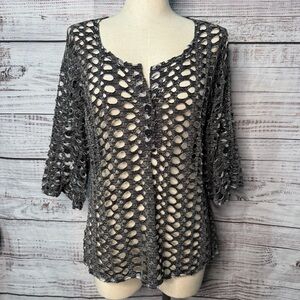 Lulu B Gray Laser Cut Top Medium 3/4 Sleeves Henley Buttons Lagenlook Whimsygoth